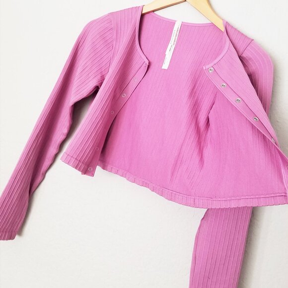 By Anthropologie Seamless Long Sleeves Snap Front Crop Top Cardigan Size XXS/XS - Picture 10 of 16